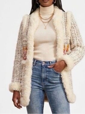 VINTAGE 80s Le Sweater Chunky Knit Cardigan Coat Cream Faux Fur Trim Floral EUC